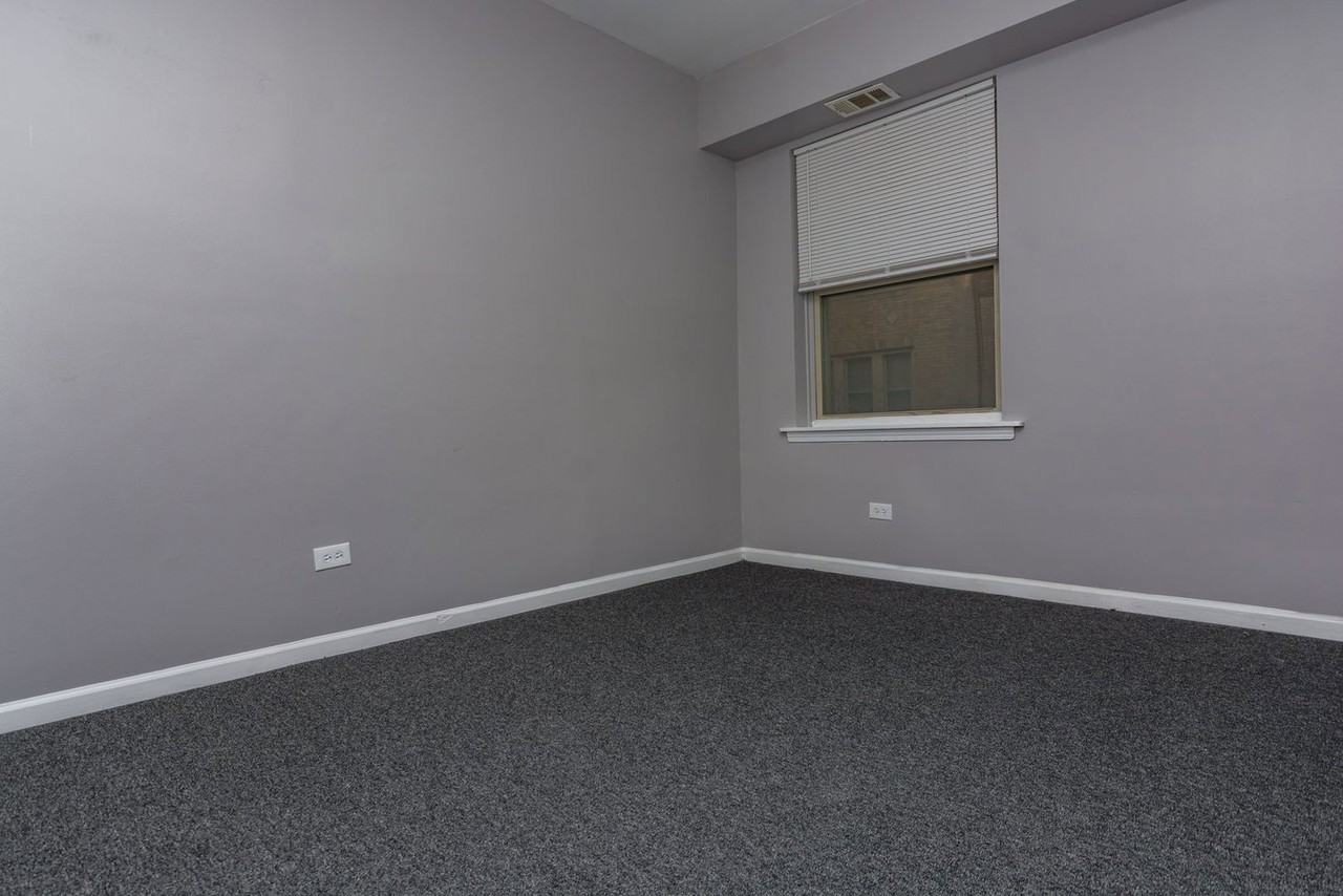 5040 W Washington Blvd #314 - Photo 3 of 8