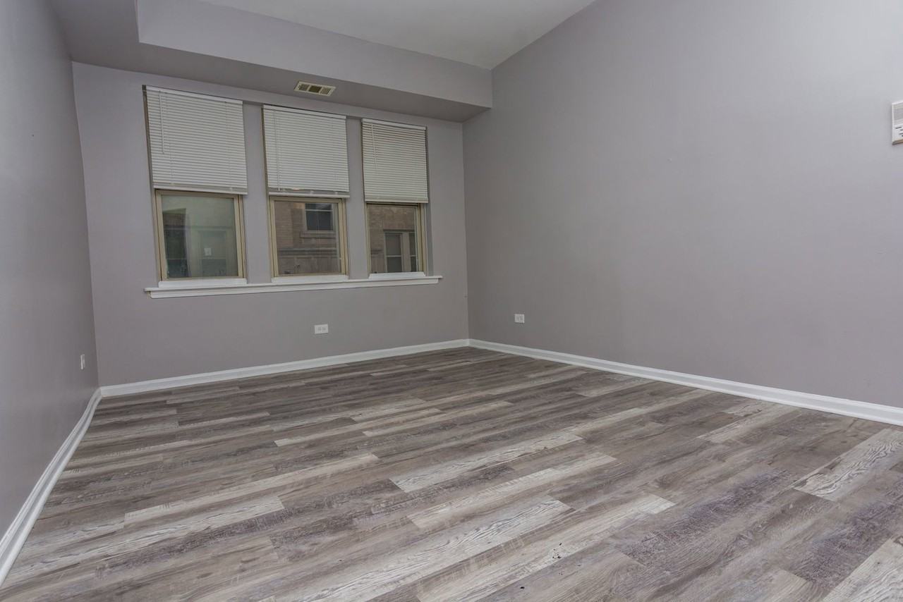 5040 W Washington Blvd #314 - Photo 4 of 8