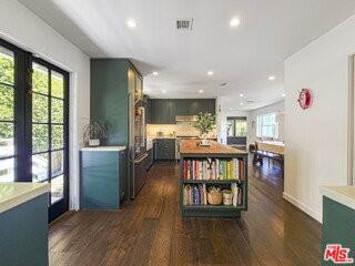 1616 Cerro Gordo St - Photo 6 of 8