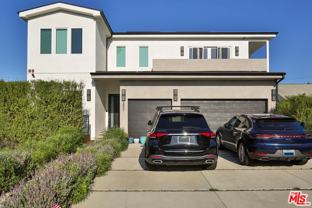 8501 Belford Ave - Photo 1 of 1