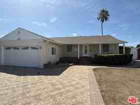 8701 Kittyhawk Ave - Photo 1 of 1