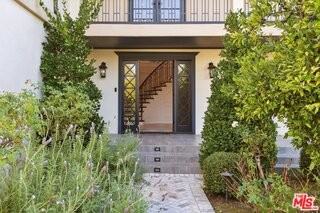 2676 Casiano Rd - Photo 2 of 8