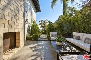 2676 Casiano Rd - Photo 7 of 8