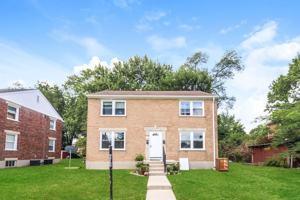 featured image of 618 1/2 Lucas Dr
