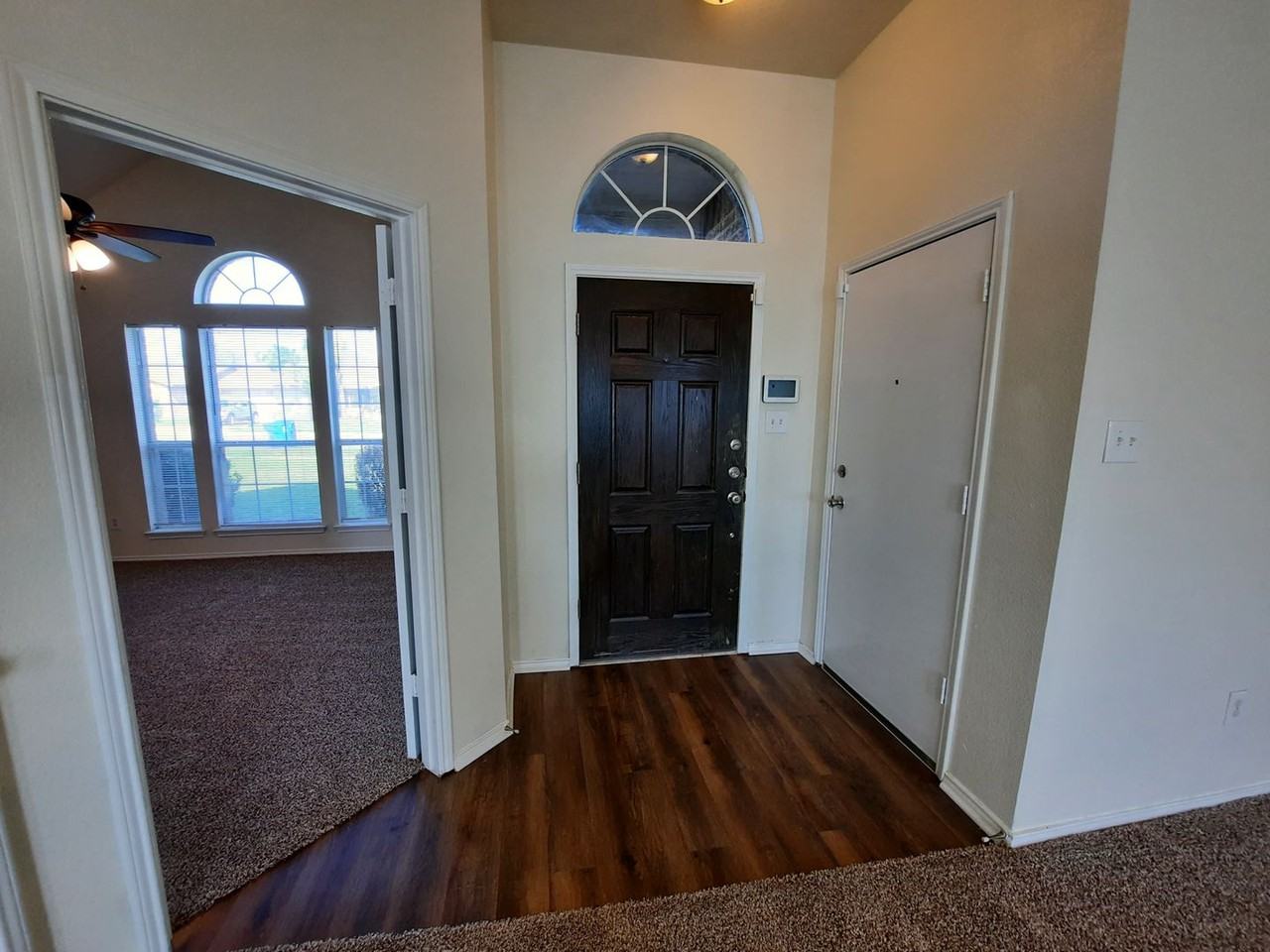 1016 Glenhaven Dr - Photo 4 of 27