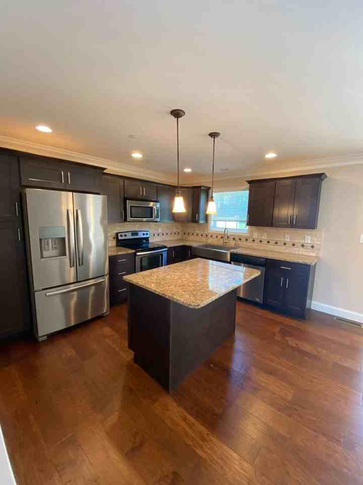 2171 Versailles Dr - Photo 5 of 14