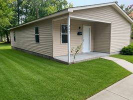 featured image of 209 E Broad St