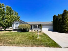 featured image of 8137 Waterfowl Ave