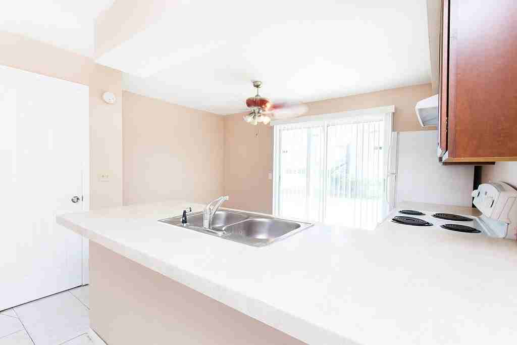 1905 Caralee Blvd - Photo 5 of 18