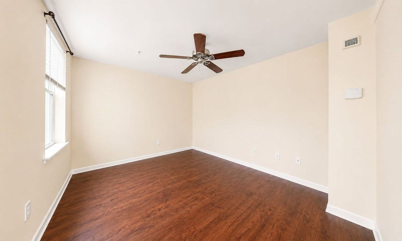 763 Siena Palm Dr - Photo 4 of 13
