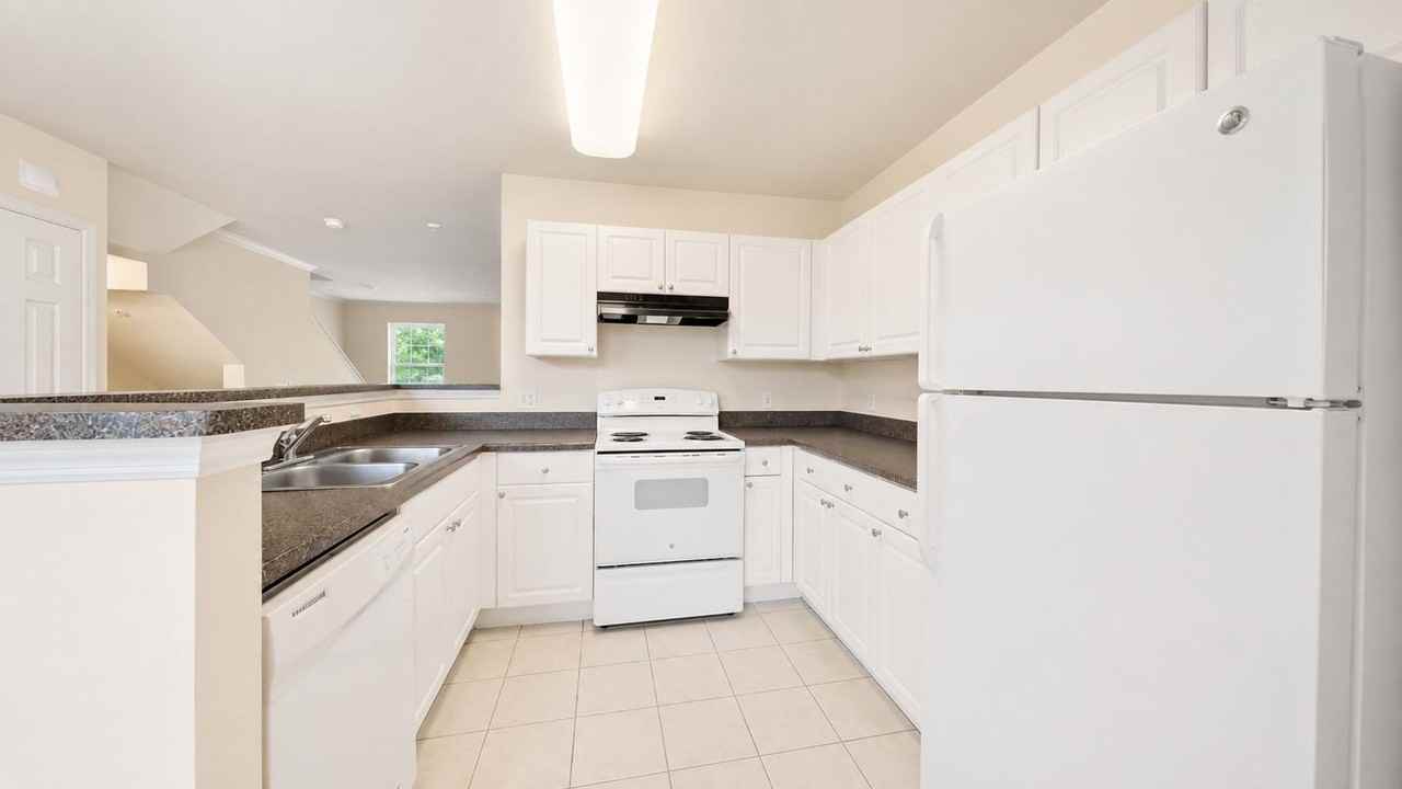 763 Siena Palm Dr - Photo 7 of 13