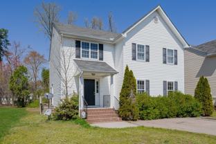 2916 Greenway Ave - Photo 1 of 1