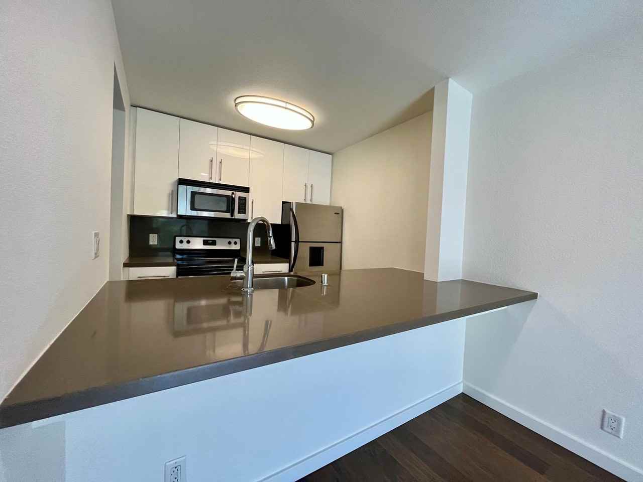 141 S Clark Dr #307 - Photo 7 of 12