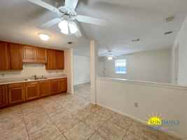 featured image of 816 Lark St #8