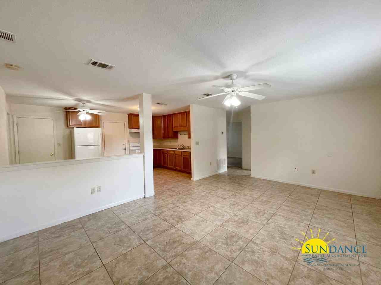 816 Lark St #8 - Photo 2 of 23