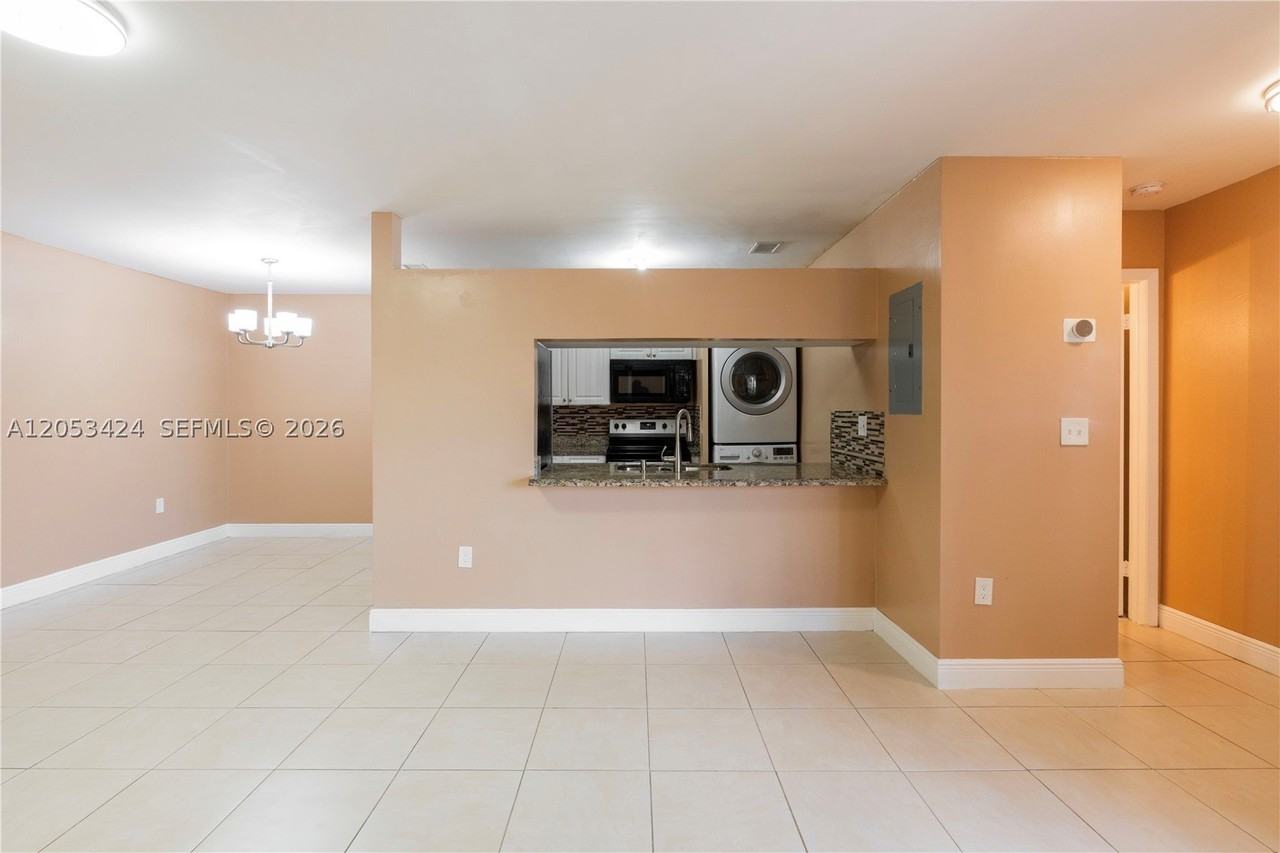 15635 Sw 74th Circle Dr #12 - Photo 5 of 25
