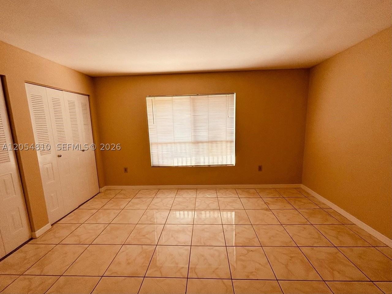 2607 Nw 33rd St #2114 - Photo 7 of 14