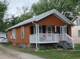 featured image of 1413 Center St