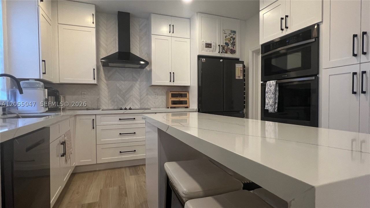 13540 Nw 7th Ct #13540 - Photo 6 of 18