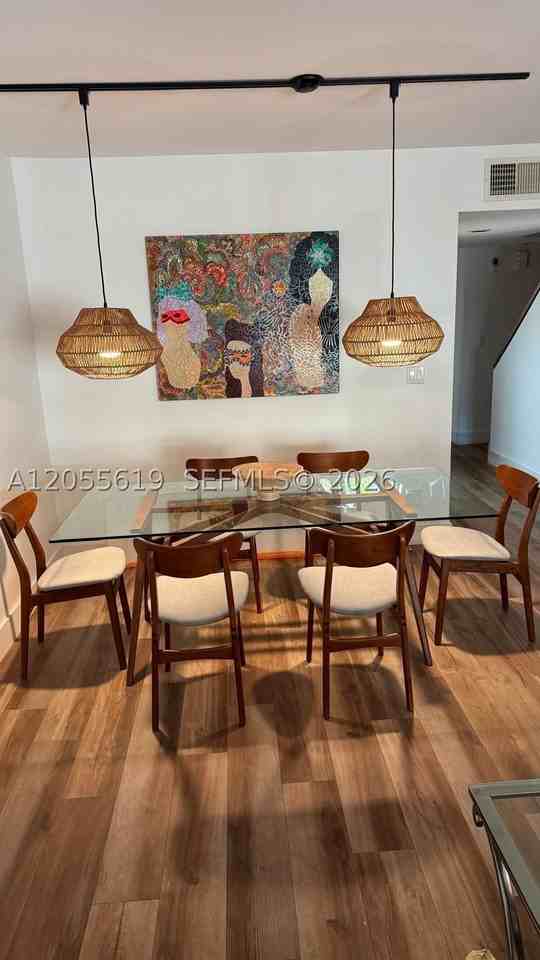 2600 Cardena St #13 - Photo 6 of 17