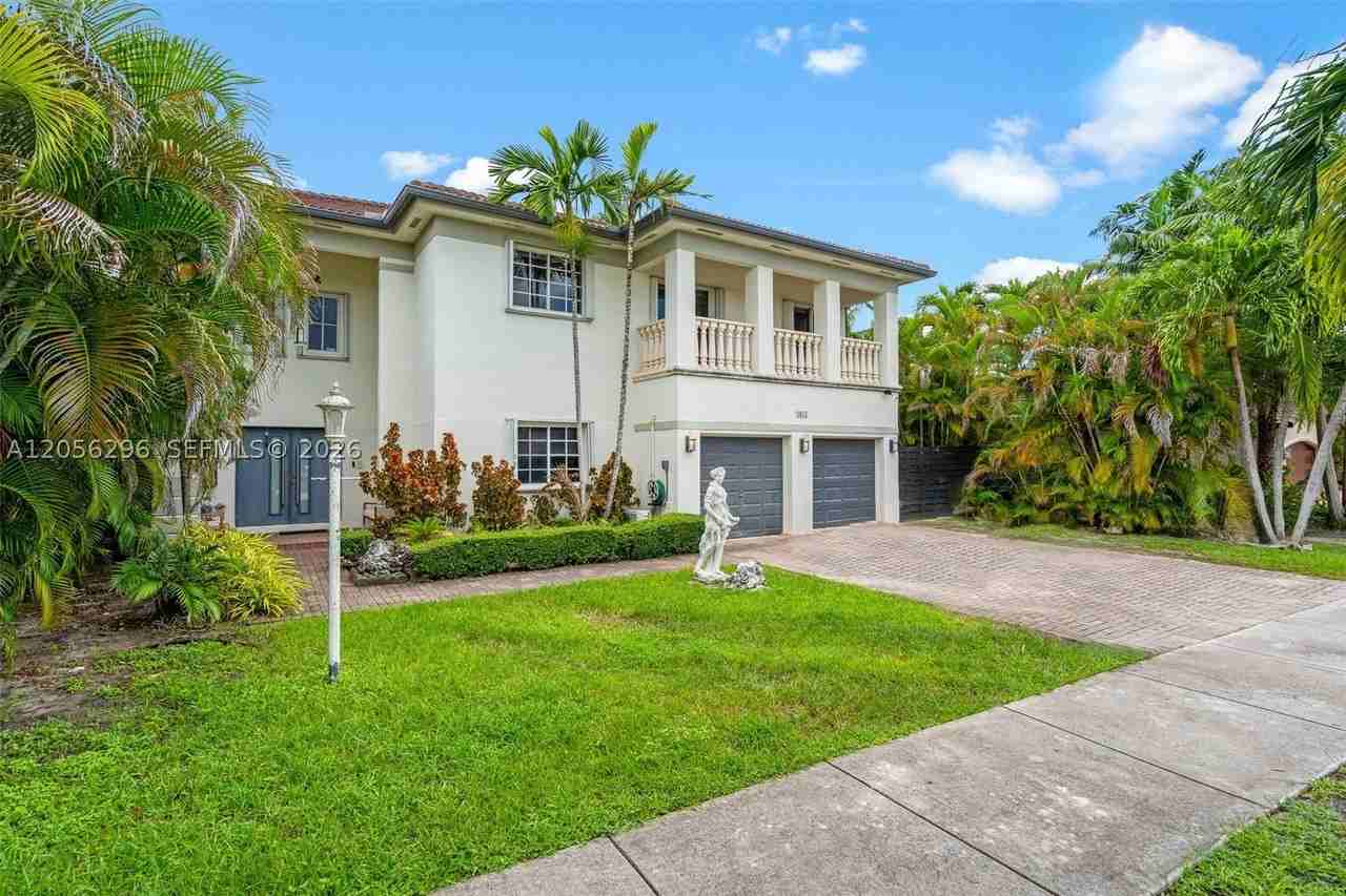 3654 Sw 150th Ct - Photo 3 of 50