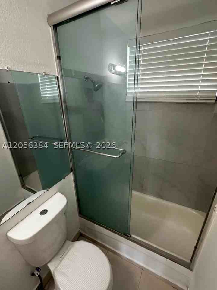 300 74th St #17 - Photo 3 of 6