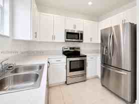 2637 Se 12th St - Photo 1 of 1