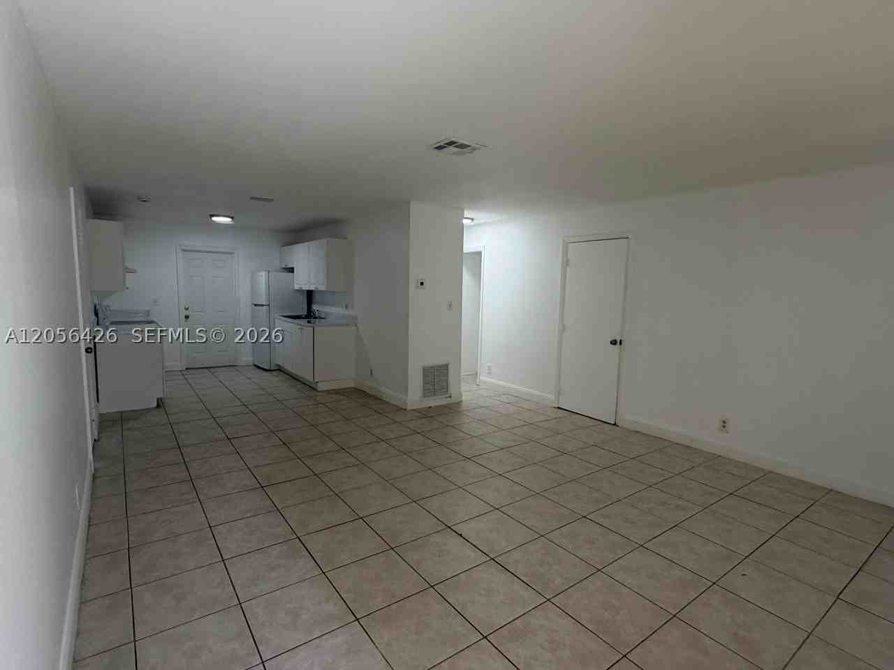 1132 Ne 5th Ave #2 - Photo 3 of 16