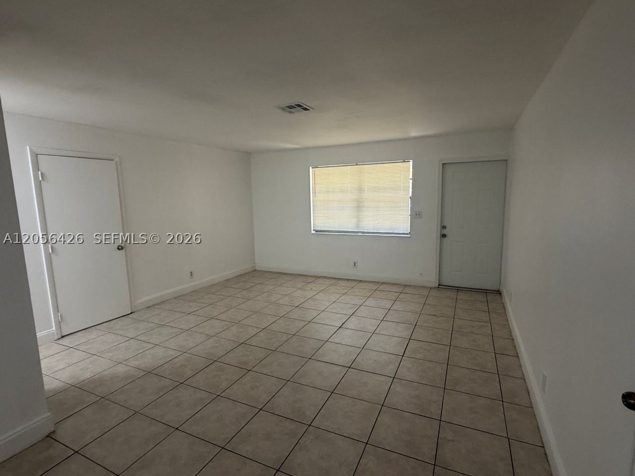 1132 Ne 5th Ave #2 - Photo 4 of 16