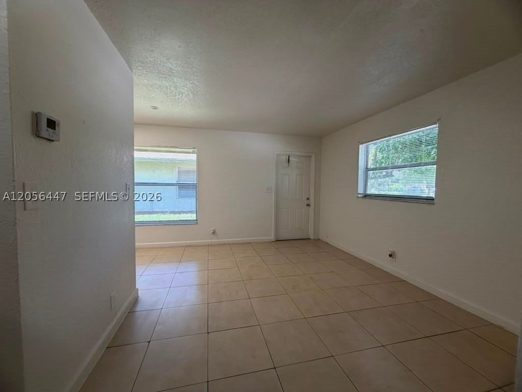 919 Nw 2nd Ave #1 - Photo 2 of 44