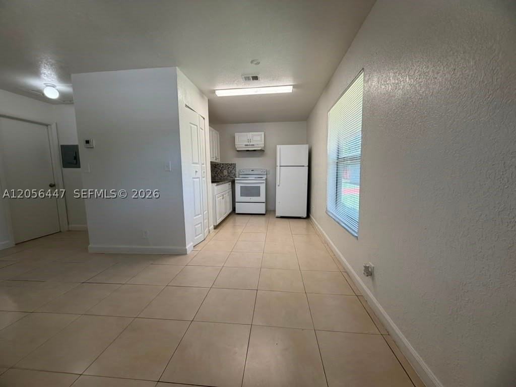 919 Nw 2nd Ave #1 - Photo 7 of 44