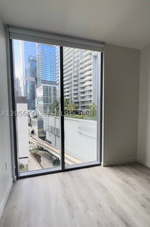 31 Se 6th St #1503 - Photo 3 of 8