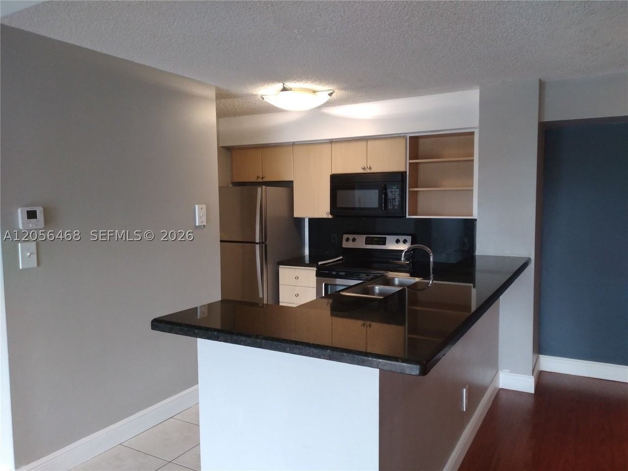 570 S Park Rd #35-6 - Photo 7 of 19