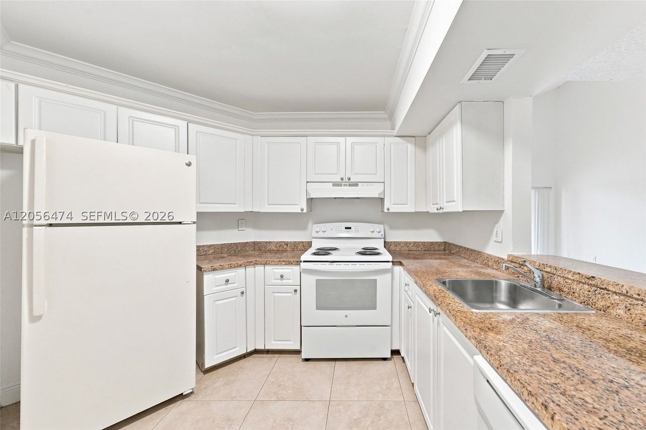 9735 Fontainebleau Blvd #G310 - Photo 6 of 22
