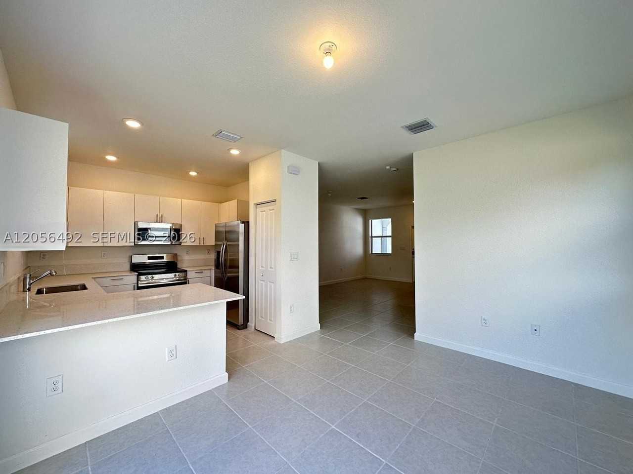29021 Sw 162nd Ct #29021 - Photo 3 of 17