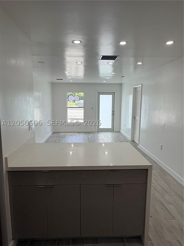 6131 Coral Way #1 - Photo 4 of 11