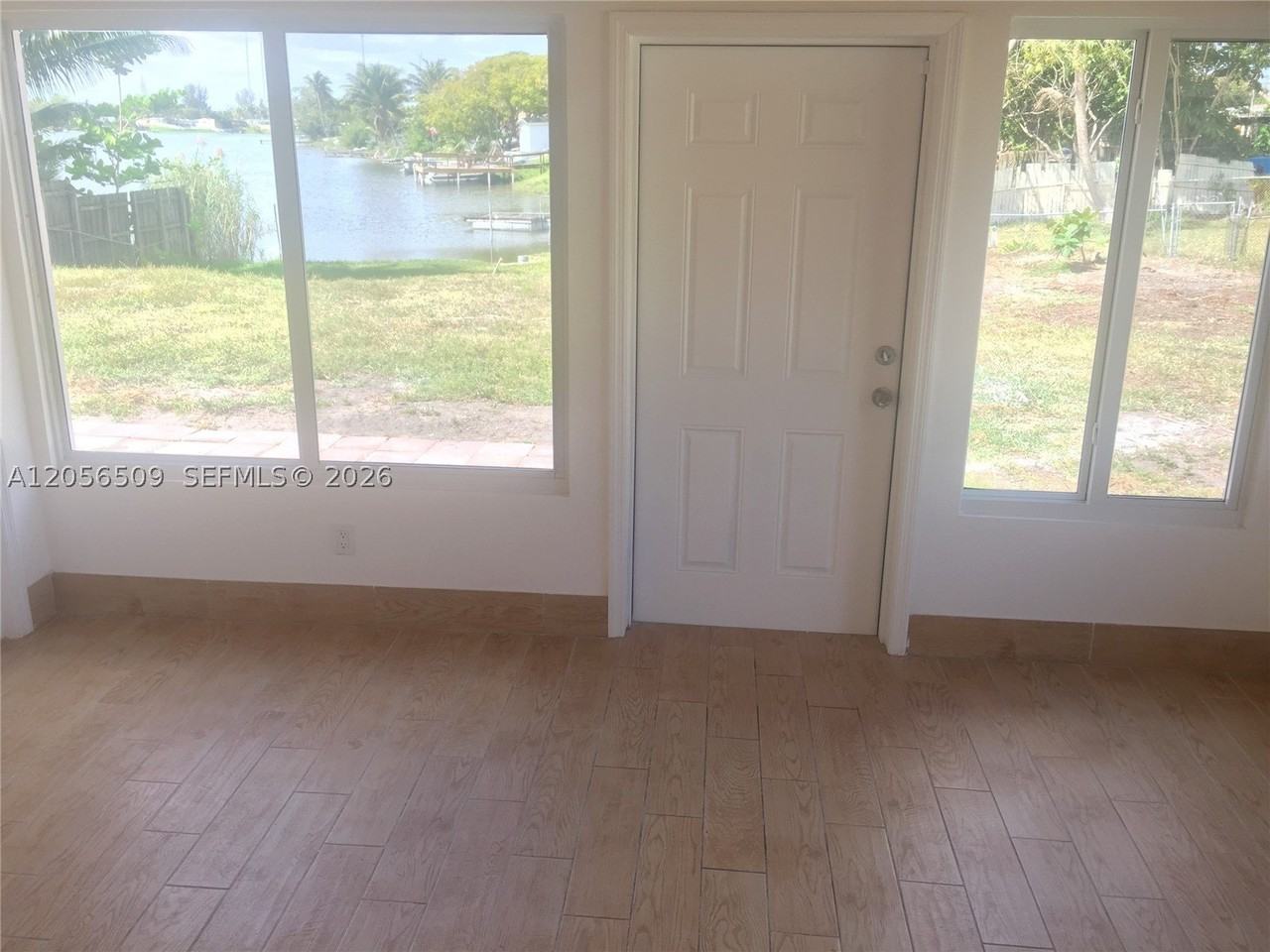 3300 Sw 32nd Ave - Photo 5 of 14