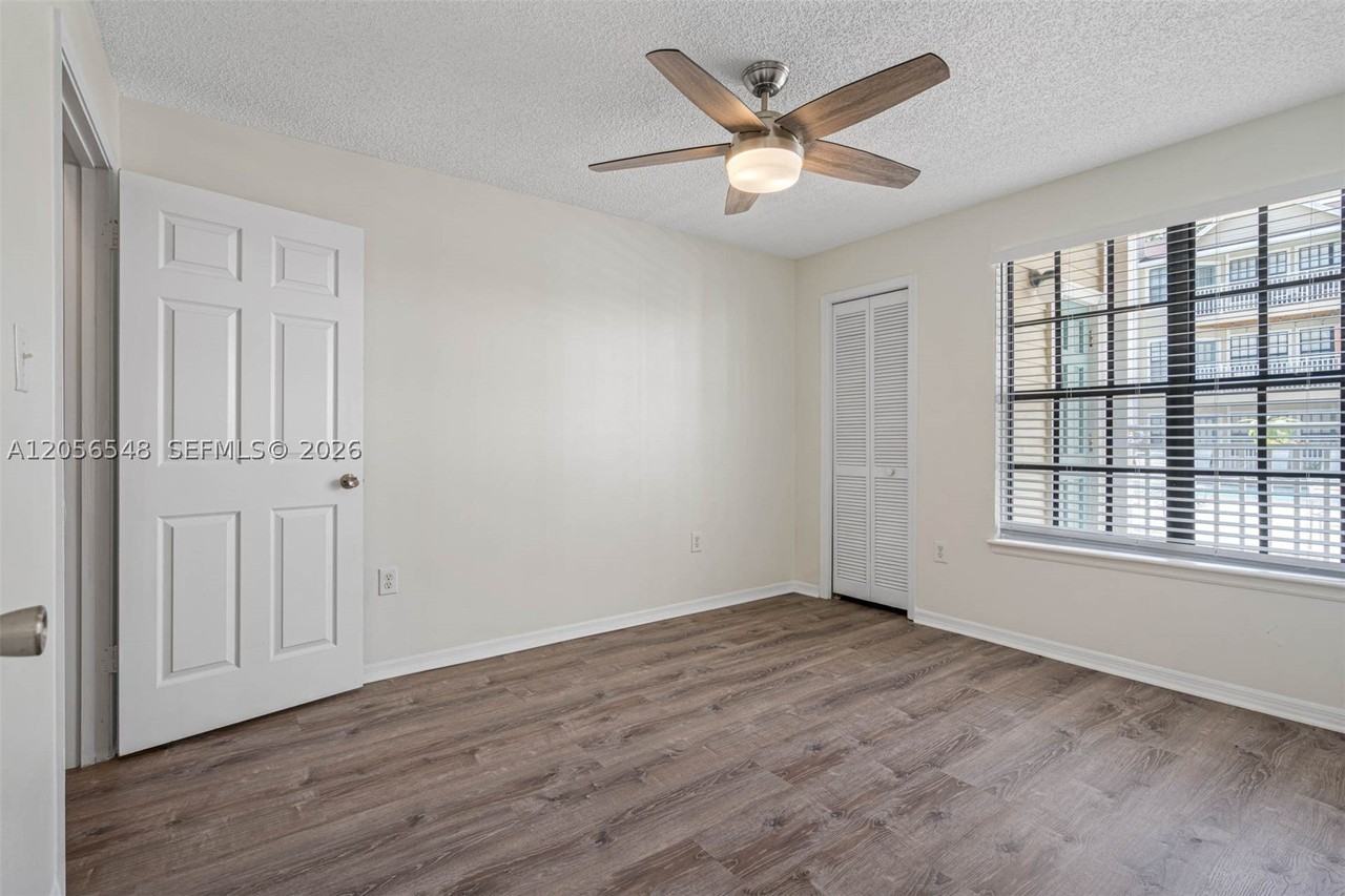 1000 W Horatio Street #114 - Photo 5 of 50