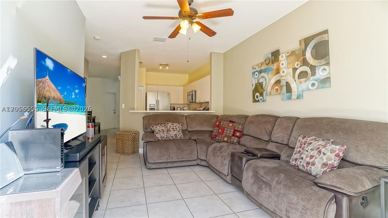 14960 Sw 9th Ln #14960 - Photo 6 of 26