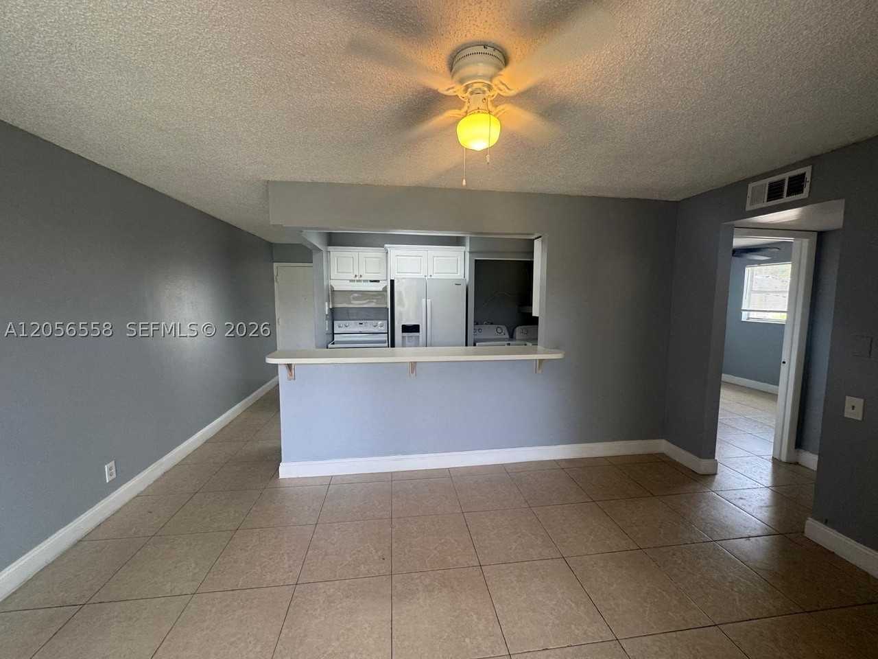 4519 Treehouse Ln #H - Photo 3 of 15