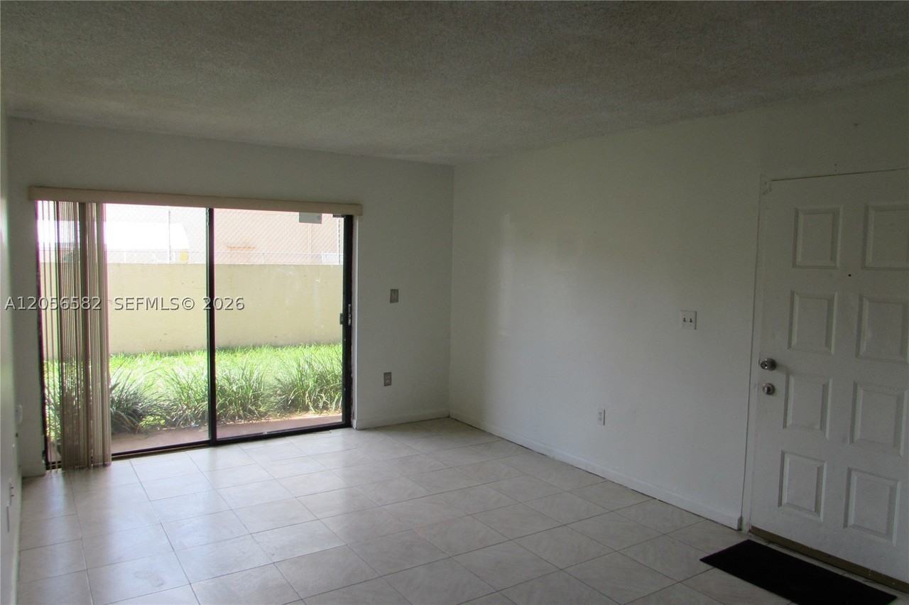 7411 Sw 152nd Ave #6-101 - Photo 2 of 11