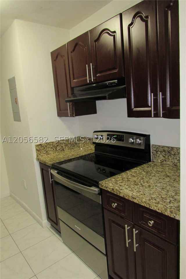 7411 Sw 152nd Ave #6-101 - Photo 4 of 11