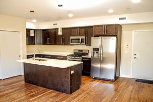 934 S 5th St [DNM] - Photo 1 of 1