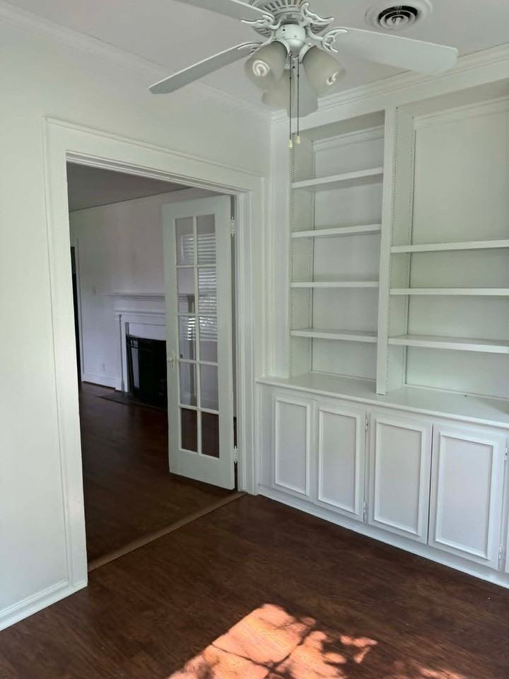3104 Bransford Rd - Photo 4 of 11