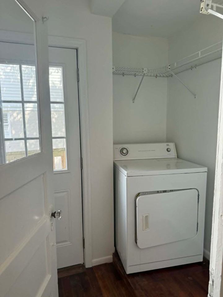 3104 Bransford Rd - Photo 7 of 11