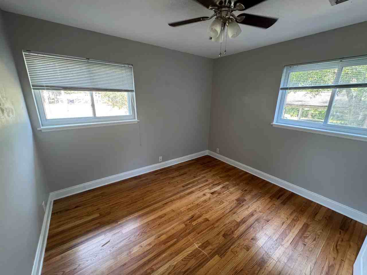119 Judith Dr - Photo 4 of 11