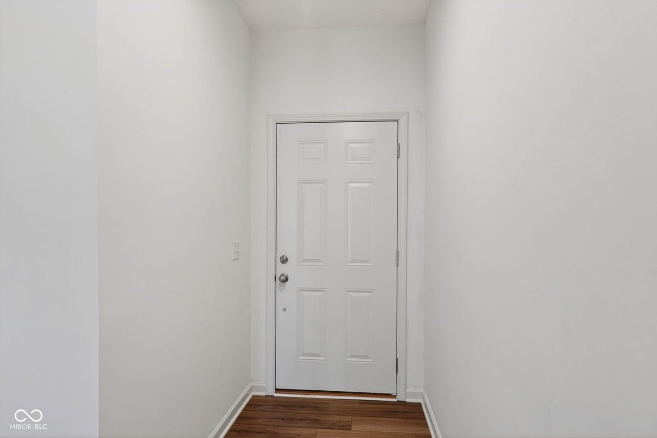 14154 Tenbury Way - Photo 5 of 39