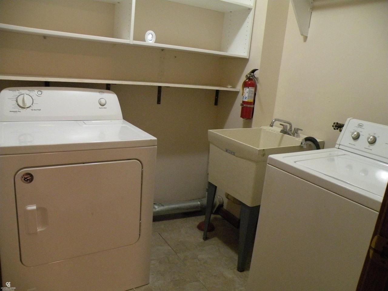 69297 N Main St #2 - Photo 7 of 18