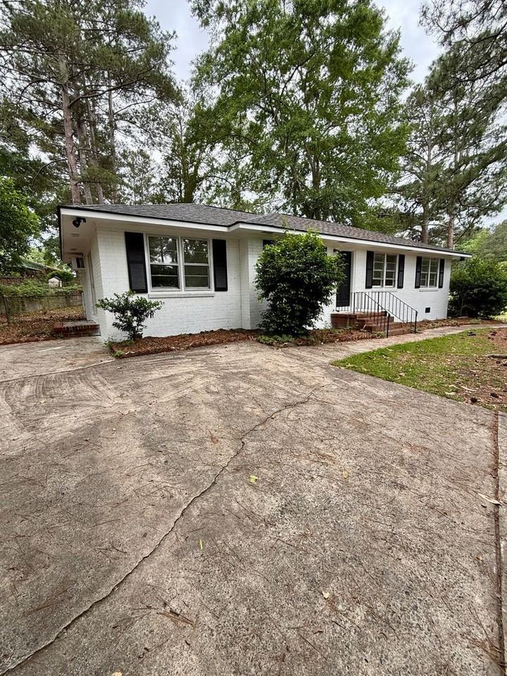 4158 Log Cabin Dr - Photo 3 of 24