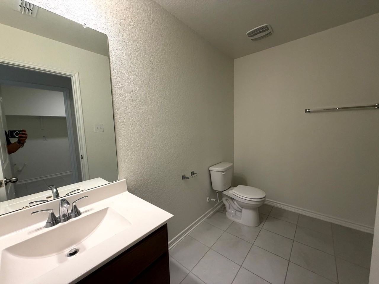 4554 Otra Otra Dr - Photo 4 of 22